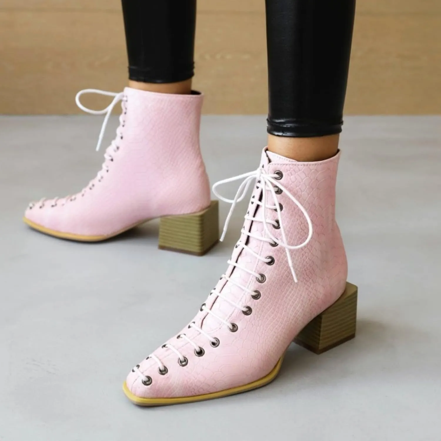 Aflngle Women's Fashion Ankle Boots Square Closed Toe Snakeskin Print Front Lace Up Low Chunky Heel Block Combat Booties