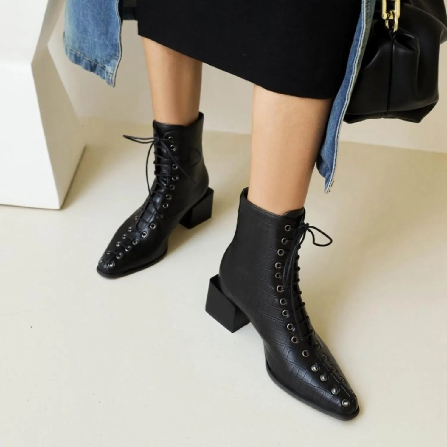 Aflngle Women's Fashion Ankle Boots Square Closed Toe Snakeskin Print Front Lace Up Low Chunky Heel Block Combat Booties