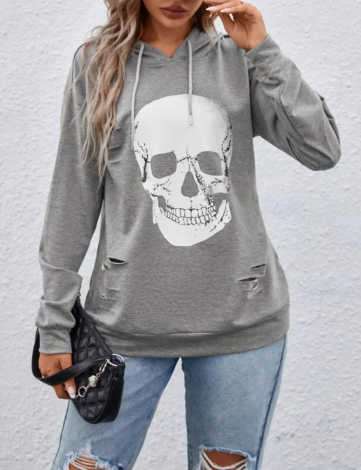 Blooming Jelly Women's Halloween Sweatshirts Skull Graphic T Shirts Long Sleeve Pullover Tops Gothic Fall Clothes 2024