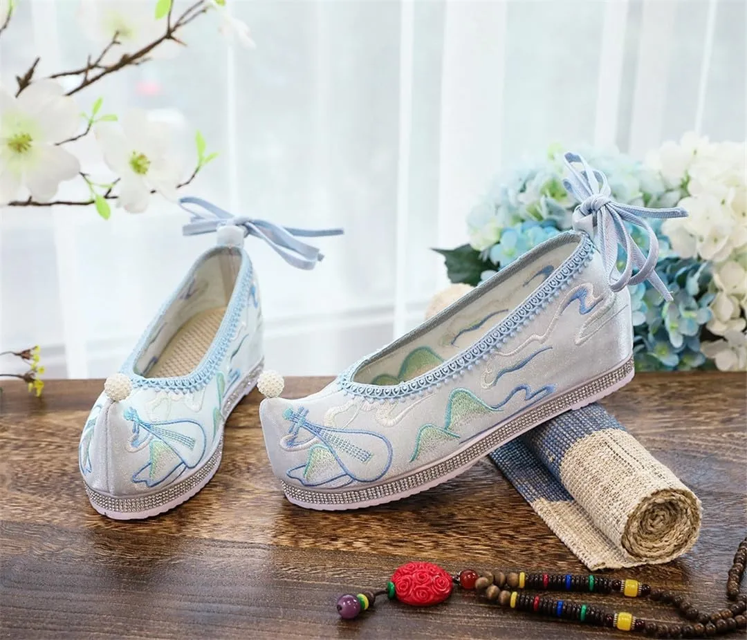 Chinese Lute Embroidered Women Vintage Cotton Fabric Hanfu Platform Shoes Elegant Ladies Casual Sneakers