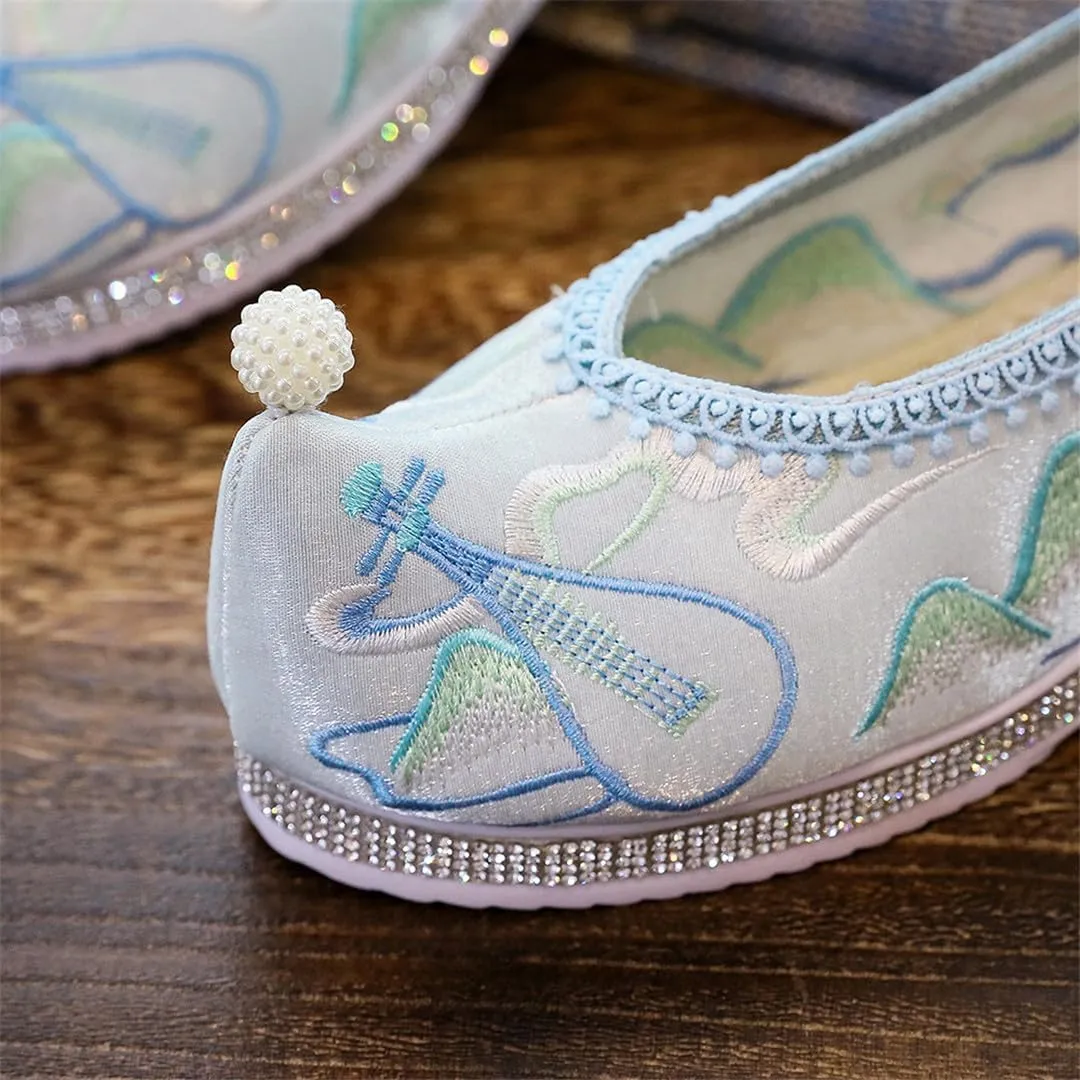 Chinese Lute Embroidered Women Vintage Cotton Fabric Hanfu Platform Shoes Elegant Ladies Casual Sneakers