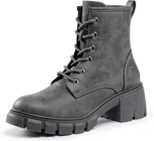 IDIFU IN2 Combat Boots Womens Ankle Boots Low Block Heel Fashion Chunky Short Platform Dress Boots for Women Round Toe Lace Up Boots Ladies Comfortable Cute Stylish Casual Work Lug Sole Booties