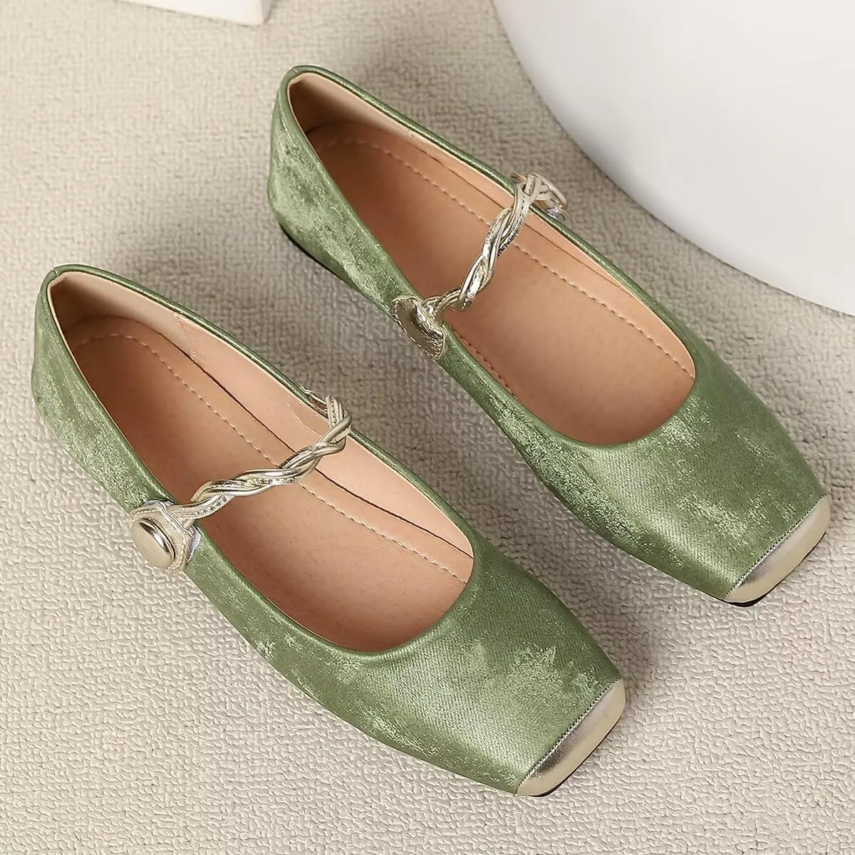 LUXINYU Mary Jane Shoes for Women Square Toe Ankle Straps Ballet Flat Shoes Floral Embroidered Chinese Shoes