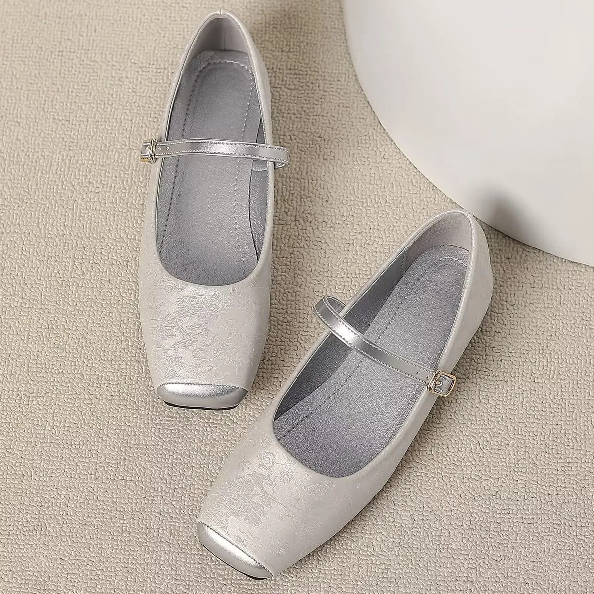LUXINYU Mary Jane Shoes for Women Square Toe Ankle Straps Ballet Flat Shoes Floral Embroidered Chinese Shoes