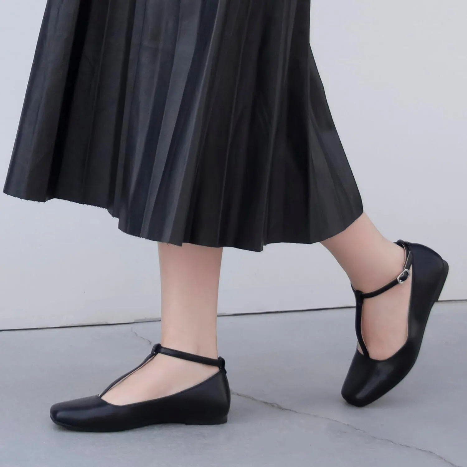 Mary Jane Flats for Women Square Toe Dress Shoes Adjustable T Strap Ballet Flats Comfortable Ankle Flats Work Party Office Wedding