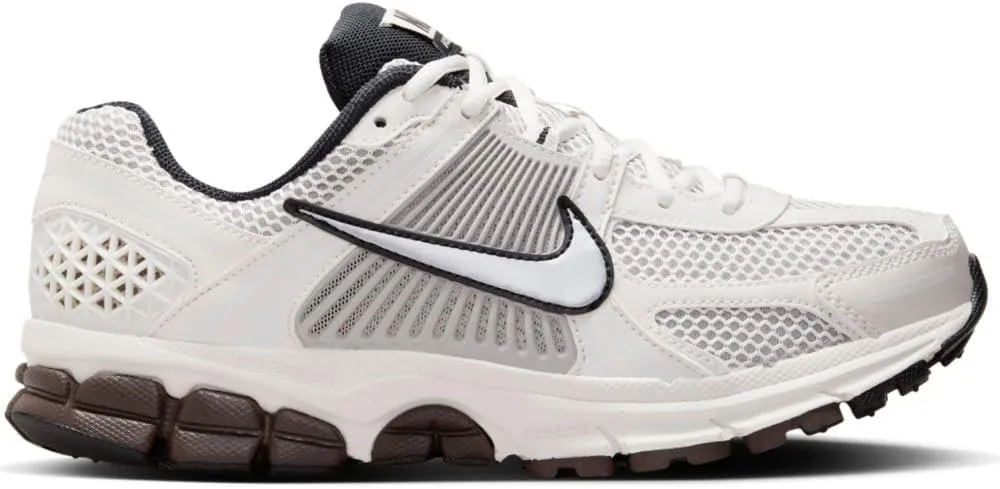 Nike Zoom Vomero 5 Women's Shoes (FJ2028-001, Phantom/Light Iron Ore/Baroque Brown) Size 7