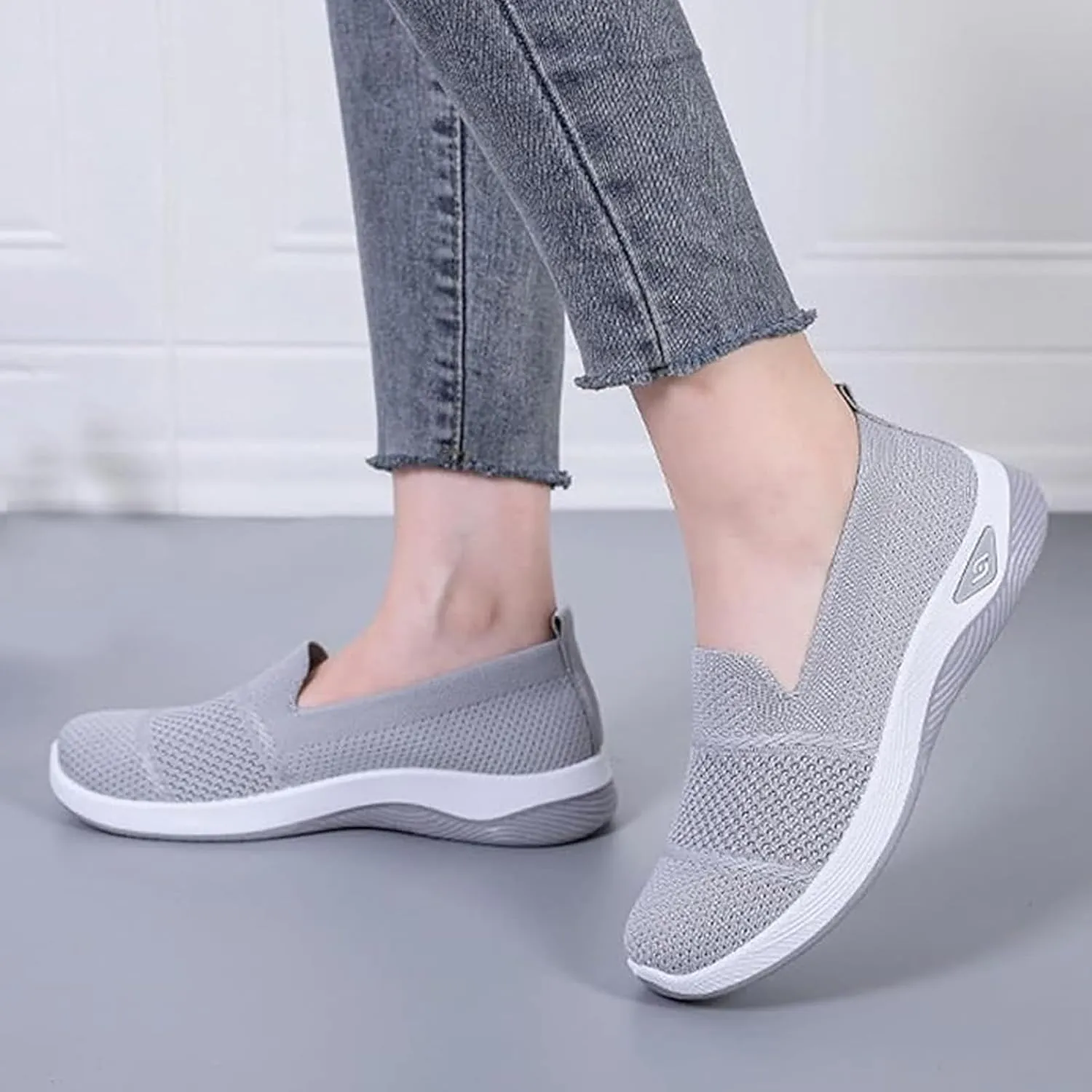 Orthopedic Breathable Slip on Shoes for Women Lightweight Arch Support Sneakers Diabetic Memory Foam Shoes Comfortable Mesh Sandals