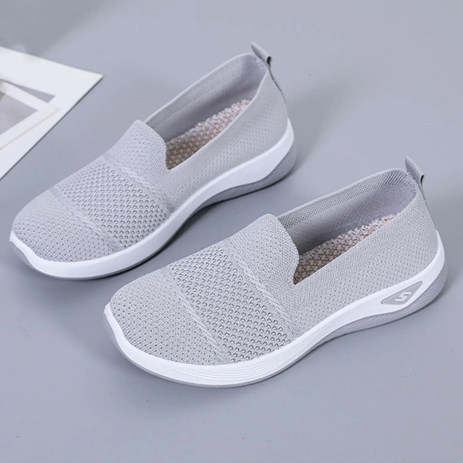 Orthopedic Breathable Slip on Shoes for Women Lightweight Arch Support Sneakers Diabetic Memory Foam Shoes Comfortable Mesh Sandals