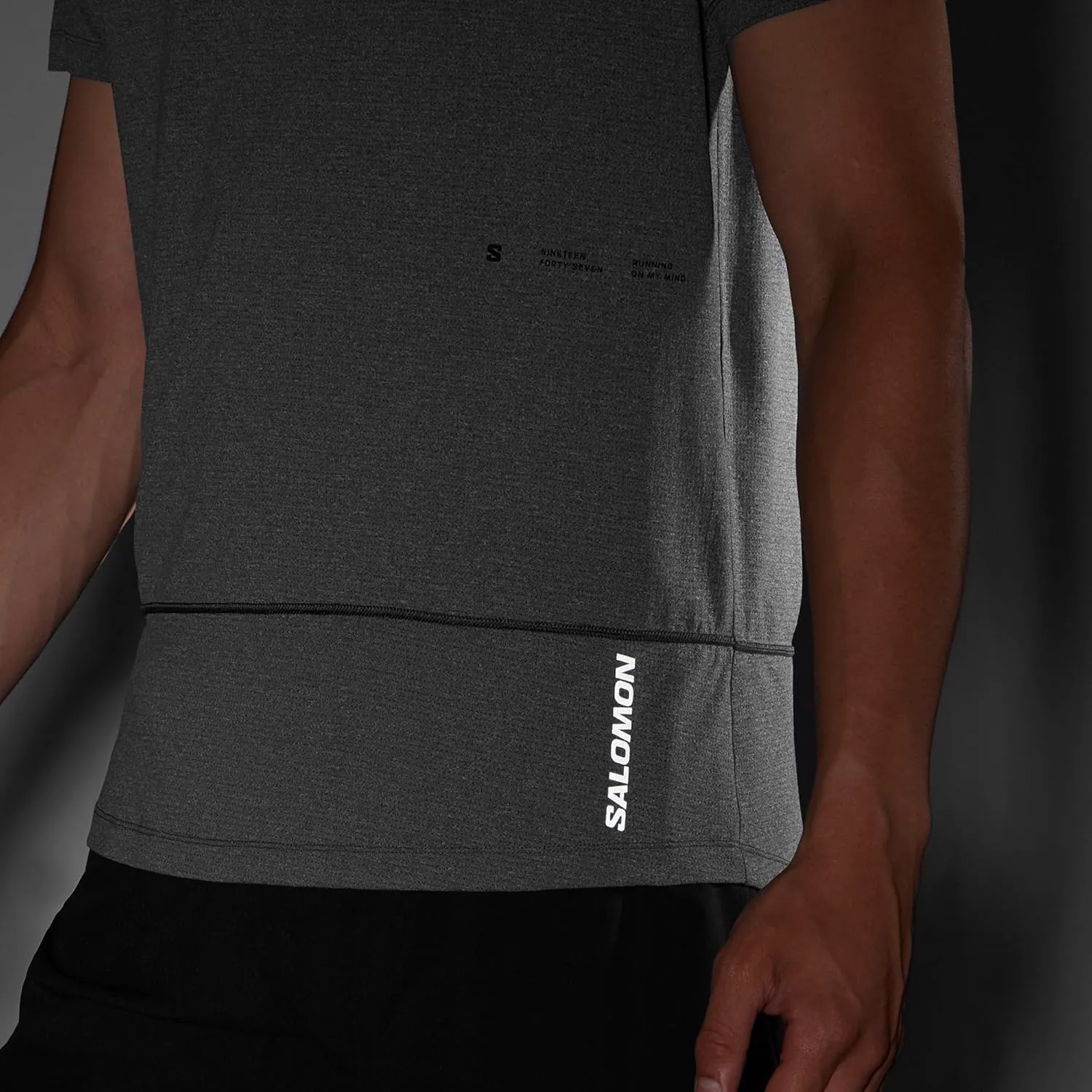 Salomon Men's Standard Cross Run SS TEE GFX M