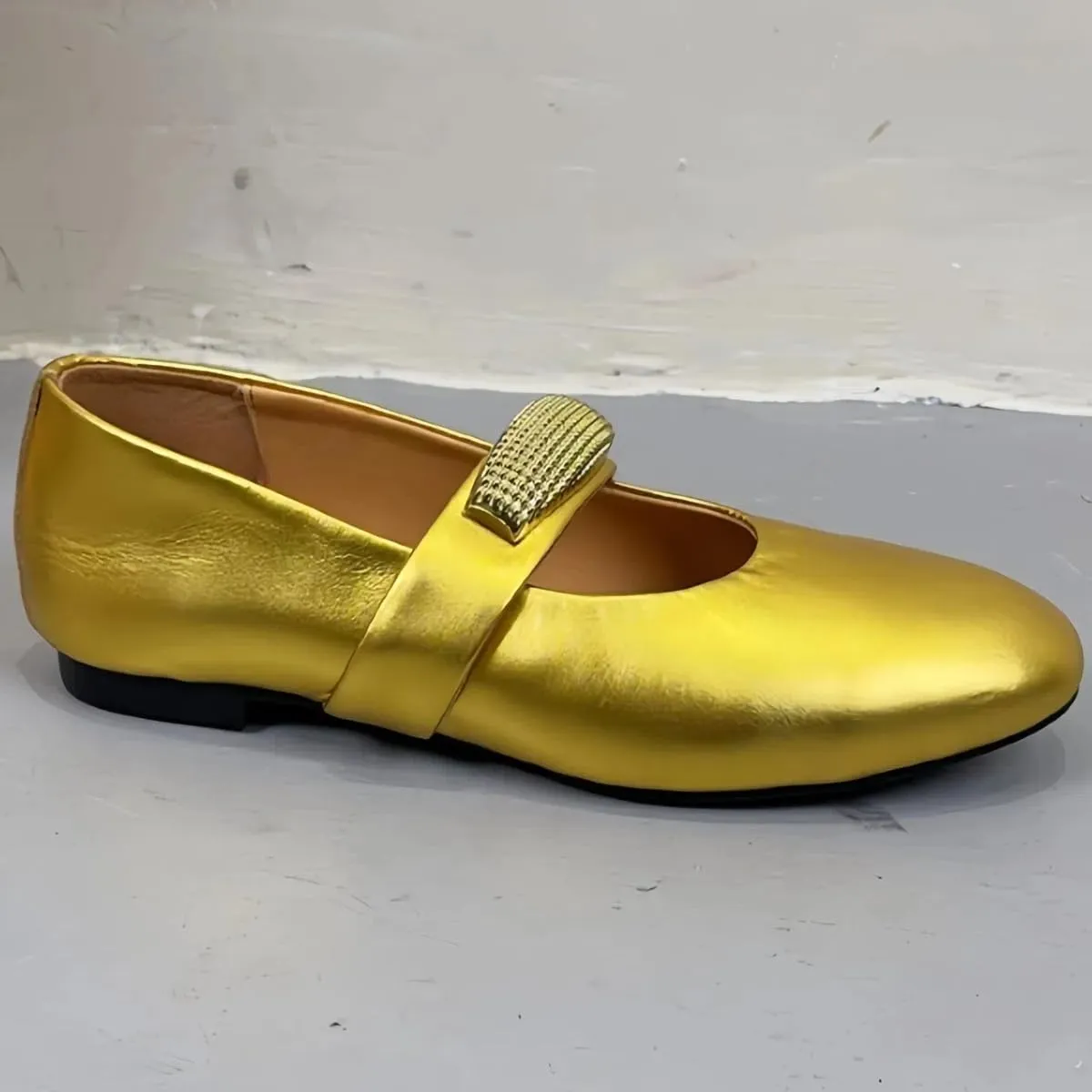 Sparkling Metallic Mary Jane Flats for Women with Elastic Single Strap Low Heels Closed-Toe Genuine Leather Shoes Comfortable & Stylish