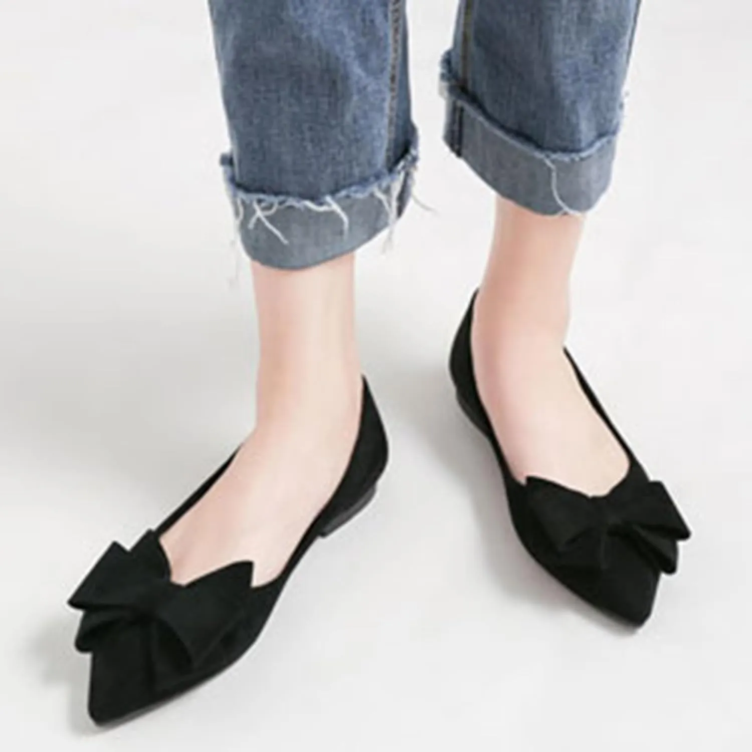 WENJIAZHIZHI Flat Dress Shoes Women Comfortable Ballet Flats Slip On Pearls Knot Dressy Shoes Pointed Toe