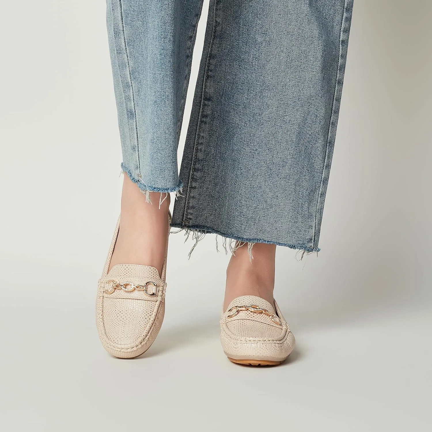 Women's Business Loafers Work Casual Flats Shoes Lightweight Penny PU Leather Slip On Walking Shoes