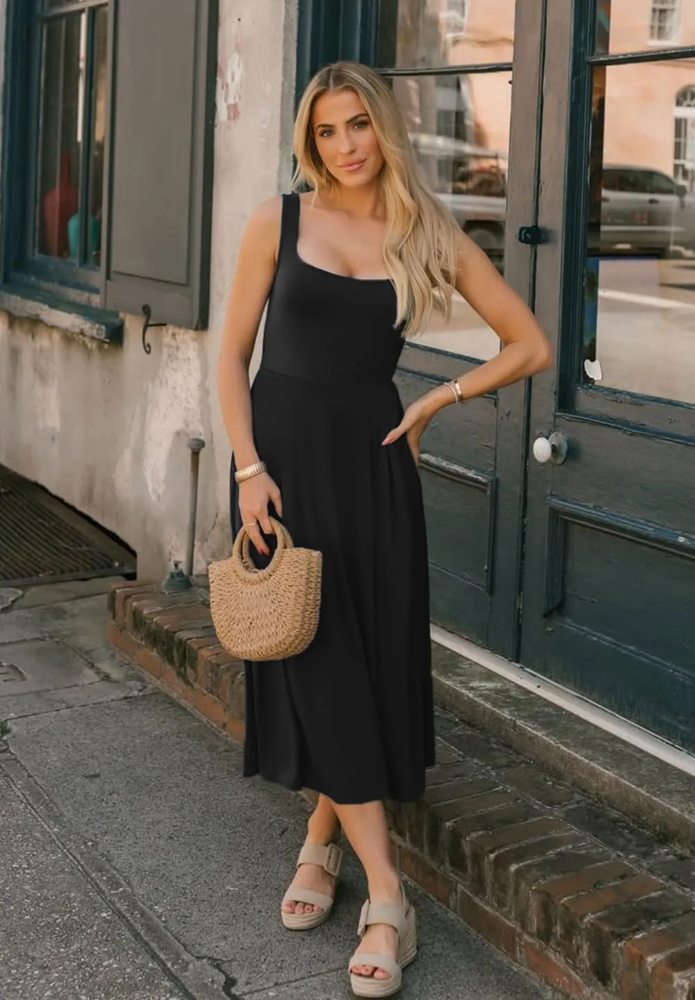 Women's Sleeveless Summer Dress Scoop Neck Casual Loose Flowy Midi Sundresses Tank Fit & Flare Beach Vacation Dress
