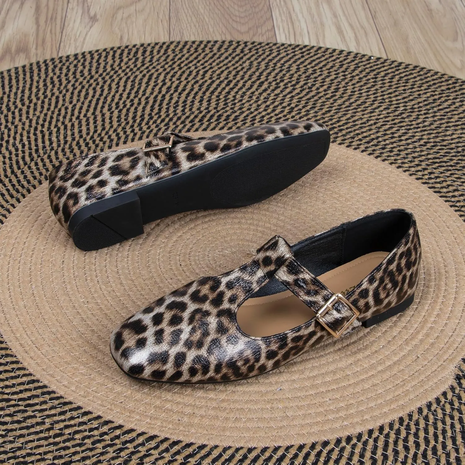 Women's Slip On T-Strap Mary Jane Flats Low Chunky Heel Comfy PU Round Toe Flat Shoes for Women Work Dressy Closed Toe Adjustable Strap Ballet Flats